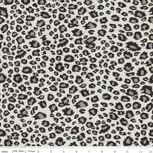 On Safari Leopard Gray