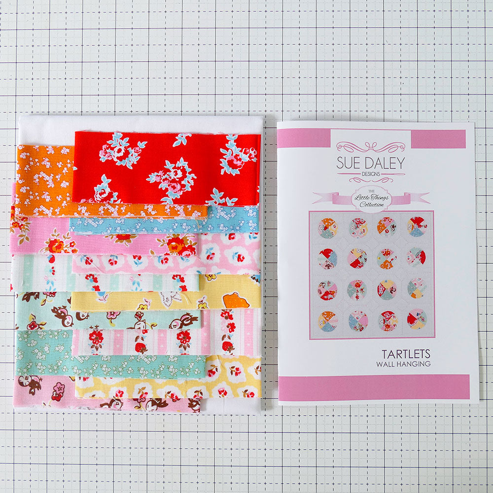 Tartlets Wall Hanging Fabric Kit (Milk & Sugar)