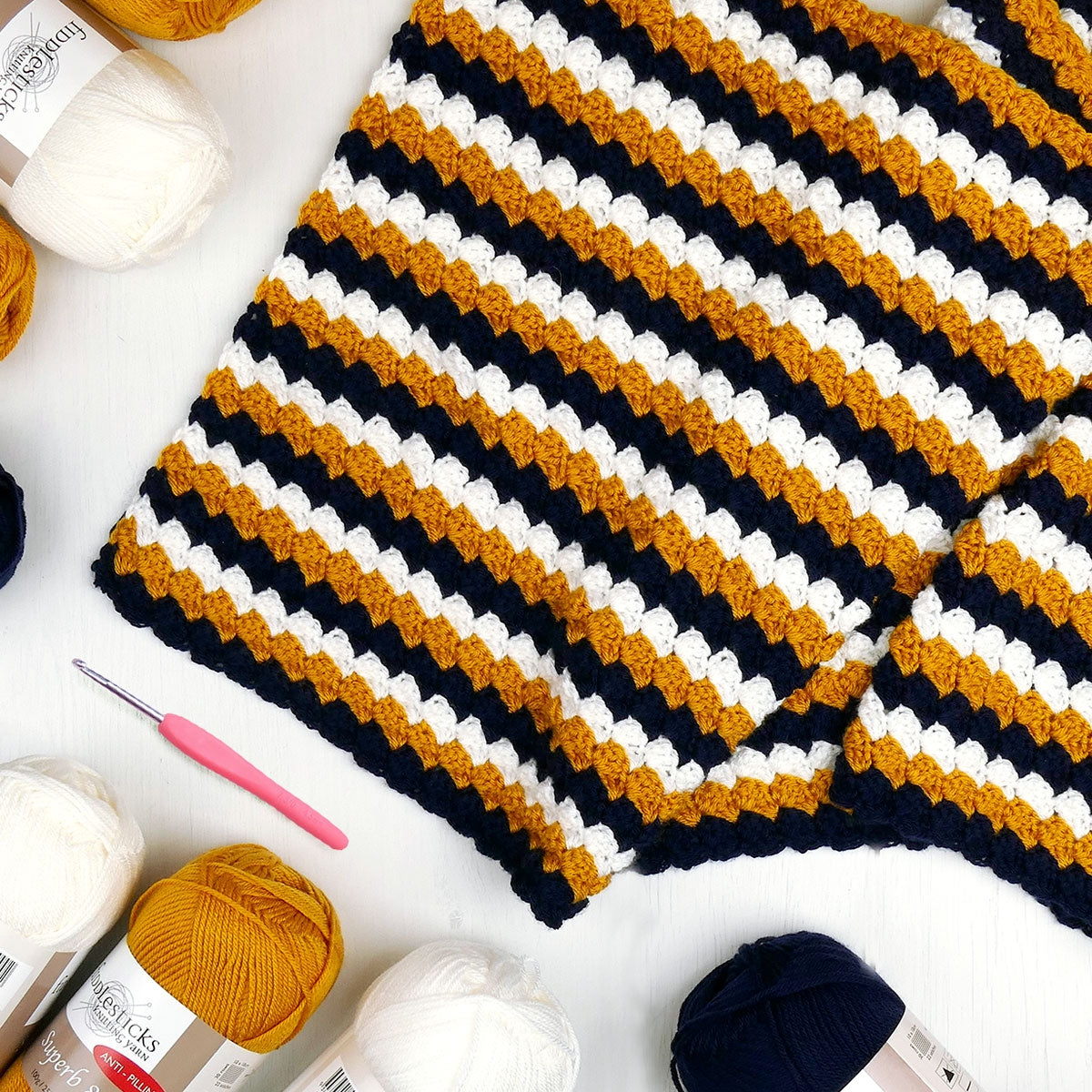 Navy/White/Mustard blanket kit