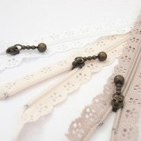 35cm Lace Zippers